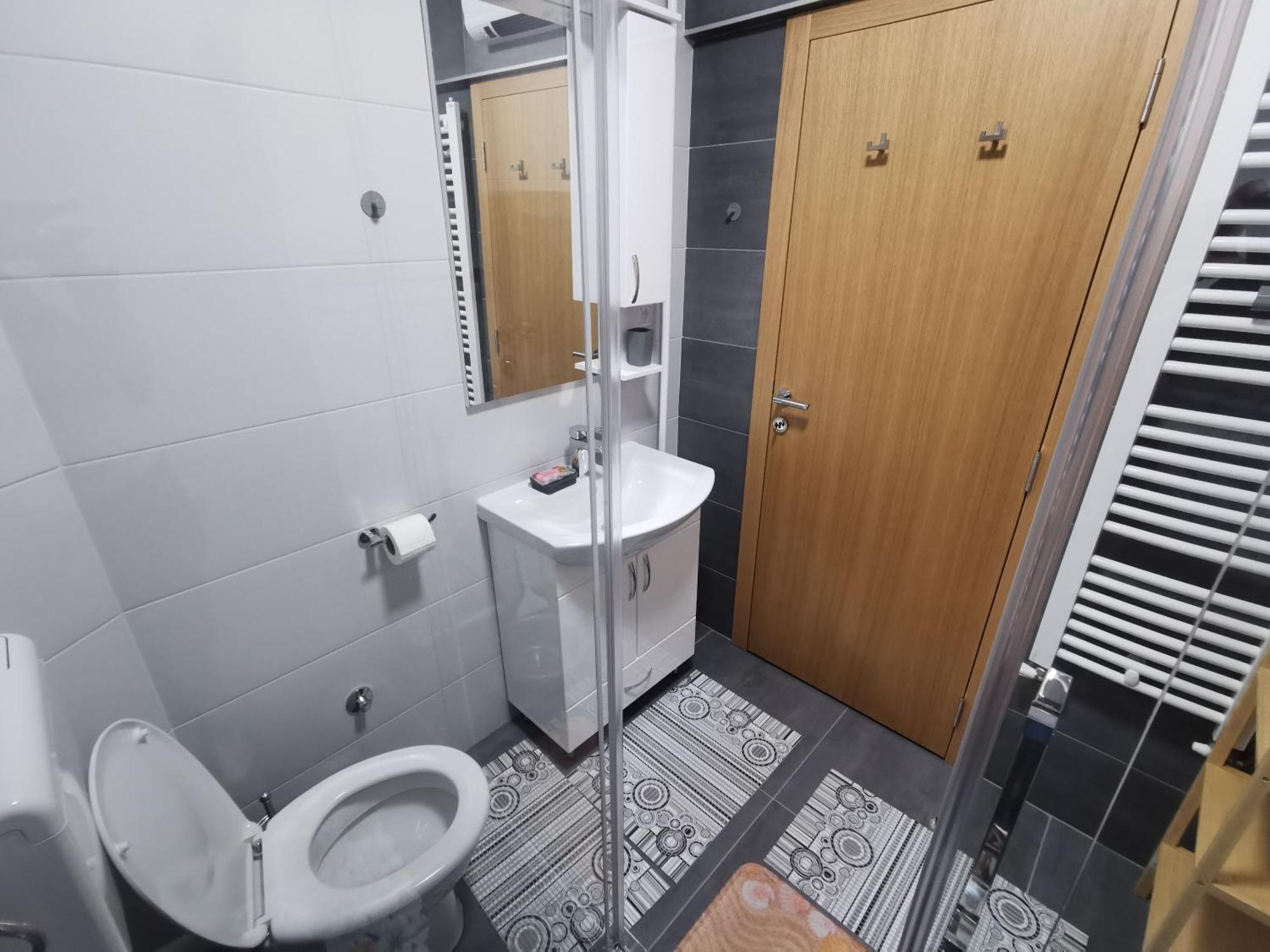 Domacinstvo Nikolic Apartment Valjevo